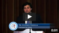 Dr. Gustavo Parrilla expone un caso
